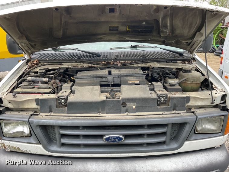 image for item OG9886 2003 Ford  E450 Super Duty  sewer inspection truck 