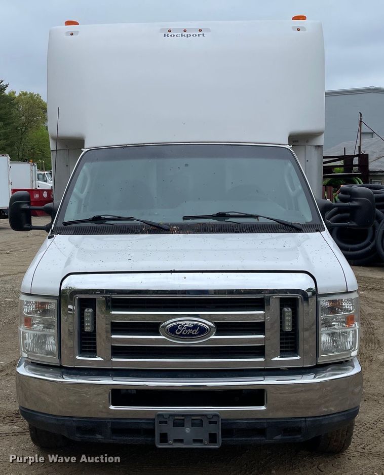 image for item OG9889 2015 Ford E450 Super Duty sewer inspection truck