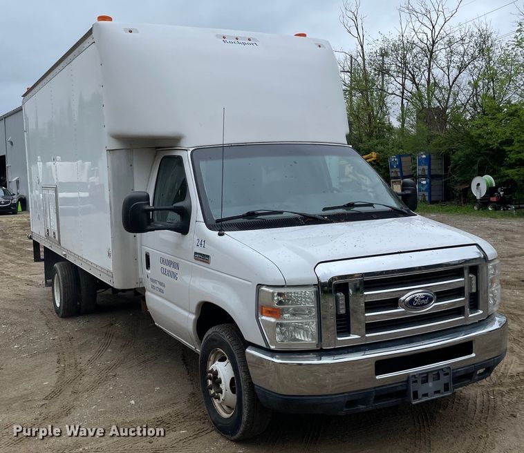 image for item OG9889 2015 Ford E450 Super Duty sewer inspection truck