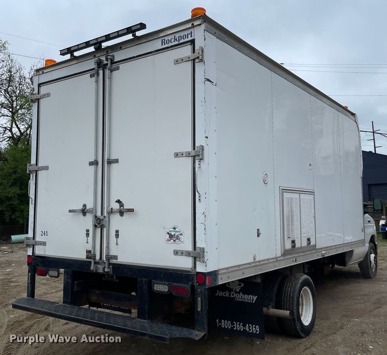 image for item OG9889 2015 Ford E450 Super Duty sewer inspection truck