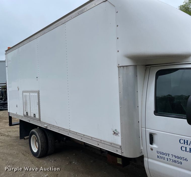 image for item OG9889 2015 Ford E450 Super Duty sewer inspection truck