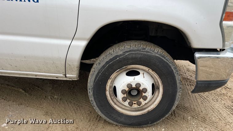 image for item OG9889 2015 Ford E450 Super Duty sewer inspection truck