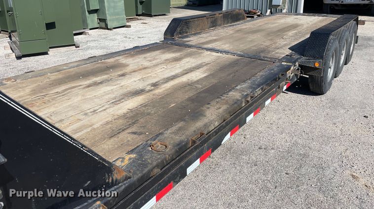 image for item OG9892 2019 Load Trail  tilt deck equipment trailer
