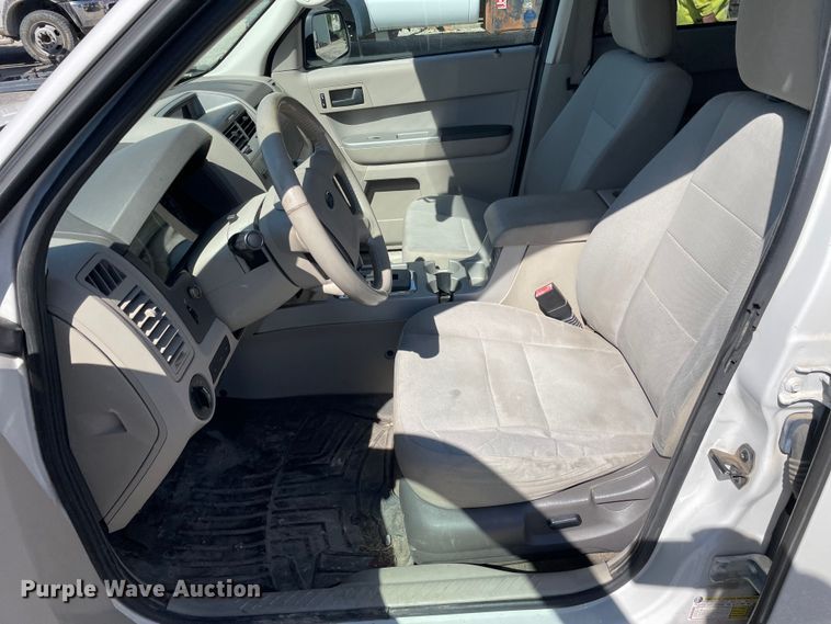 image for item OG9893 2012 Ford  Escape XLT SUV