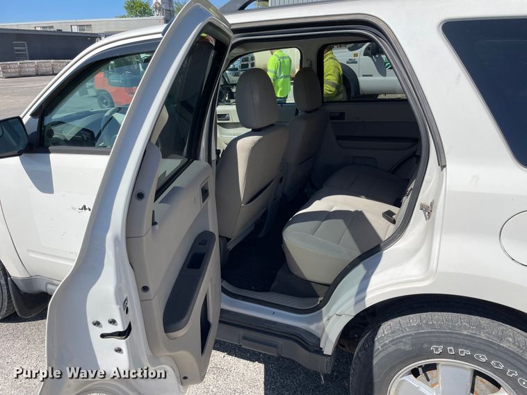 image for item OG9893 2012 Ford  Escape XLT SUV