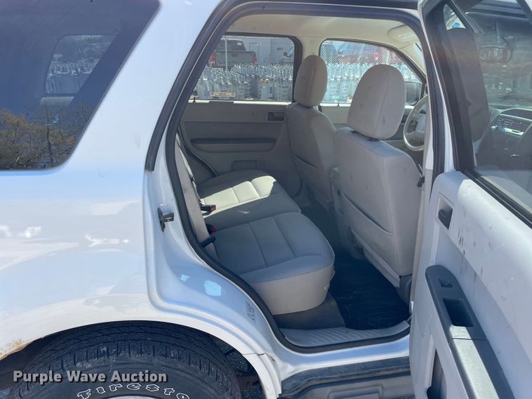 image for item OG9893 2012 Ford  Escape XLT SUV