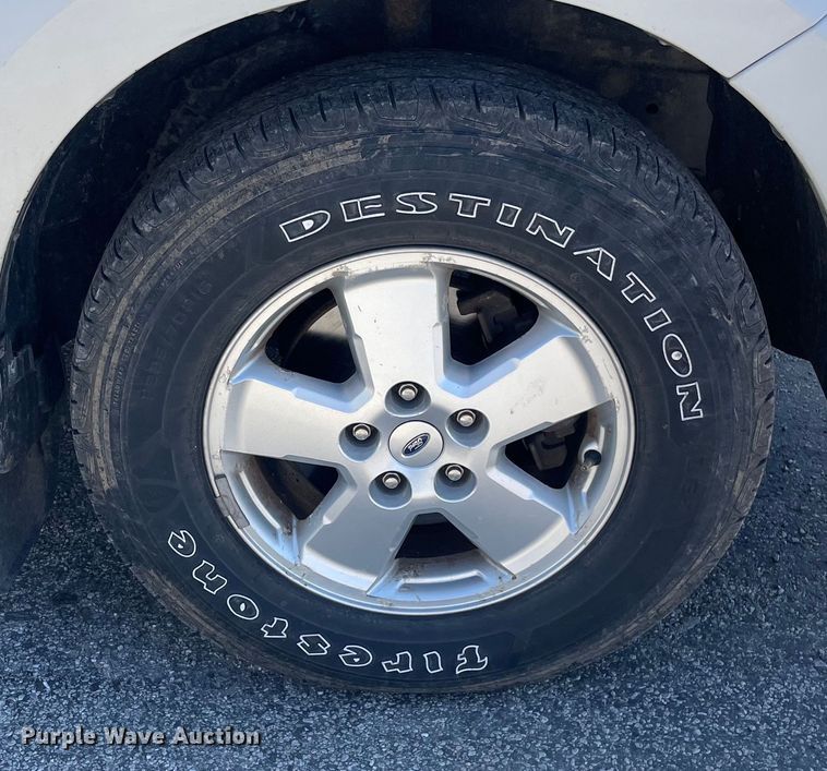 image for item OG9893 2012 Ford  Escape XLT SUV