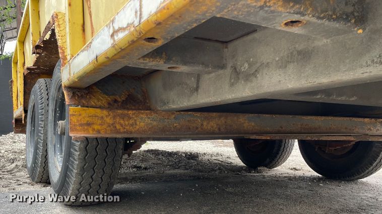 image for item OG9899 1997 Sauber equipment trailer