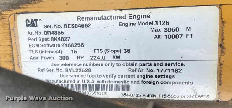 image for item OG9903 2001 Freightliner  FL70 flatbed truck