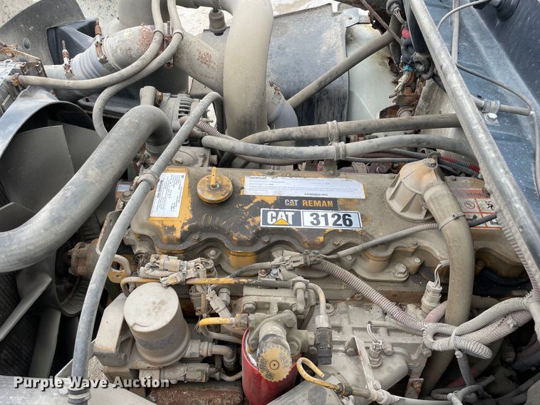 image for item OG9903 2001 Freightliner  FL70 flatbed truck