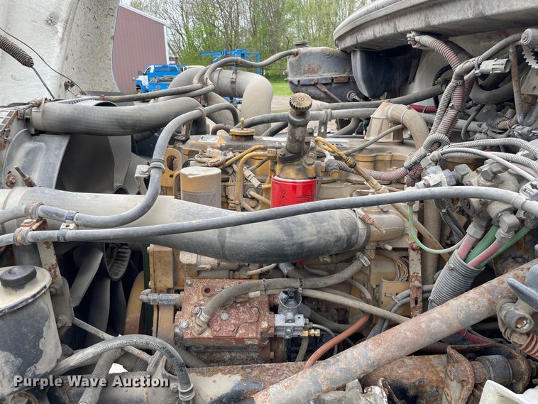 image for item OG9903 2001 Freightliner  FL70 flatbed truck