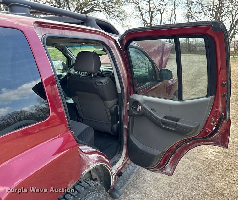 image for item OJ9672 2006 Nissan  Xterra SUV