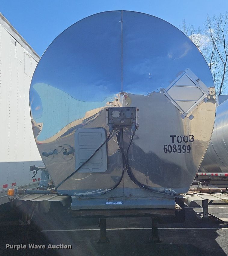 image for item OK9848 1988 Sunshine tank trailer