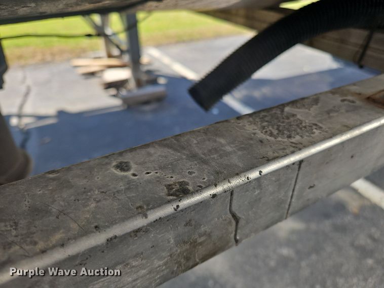 image for item OK9848 1988 Sunshine tank trailer