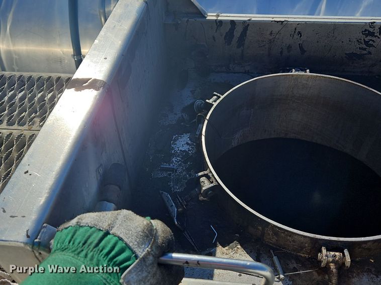 image for item OK9848 1988 Sunshine tank trailer