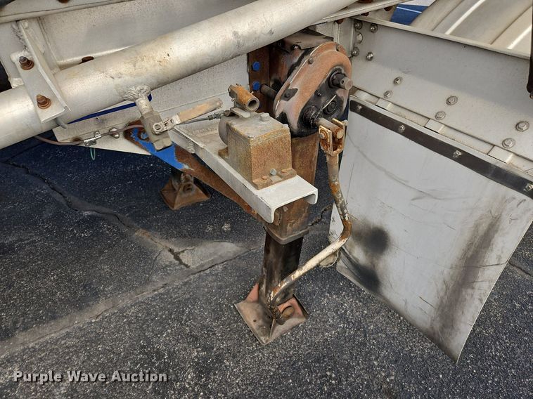 image for item OK9852 1997 Polar Tanks tank trailer