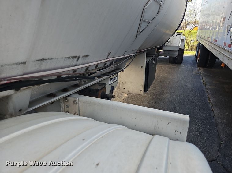 image for item OK9852 1997 Polar Tanks tank trailer