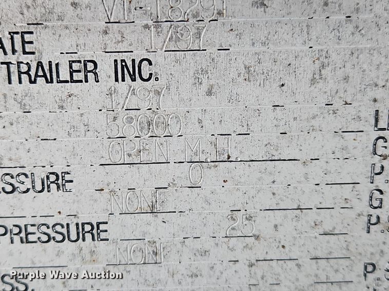 image for item OK9852 1997 Polar Tanks tank trailer