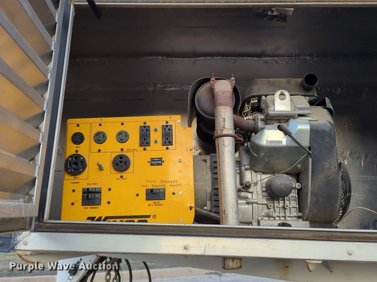 image for item OL9258 2011 CM enclosed cargo trailer