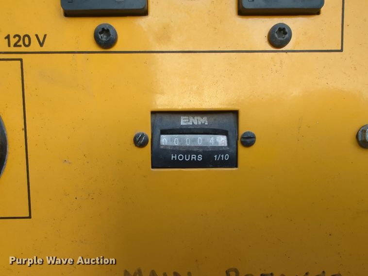 image for item OL9258 2011 CM enclosed cargo trailer