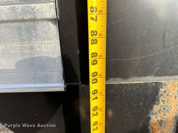 image for item OM9243 2016 Ford F650 Super Duty box truck