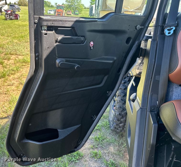 image for item OM9493 2023 Can-Am Defender Max Limited  utility vehicle