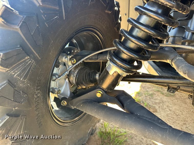 image for item OM9493 2023 Can-Am Defender Max Limited  utility vehicle