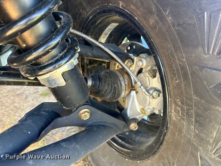 image for item OM9493 2023 Can-Am Defender Max Limited  utility vehicle