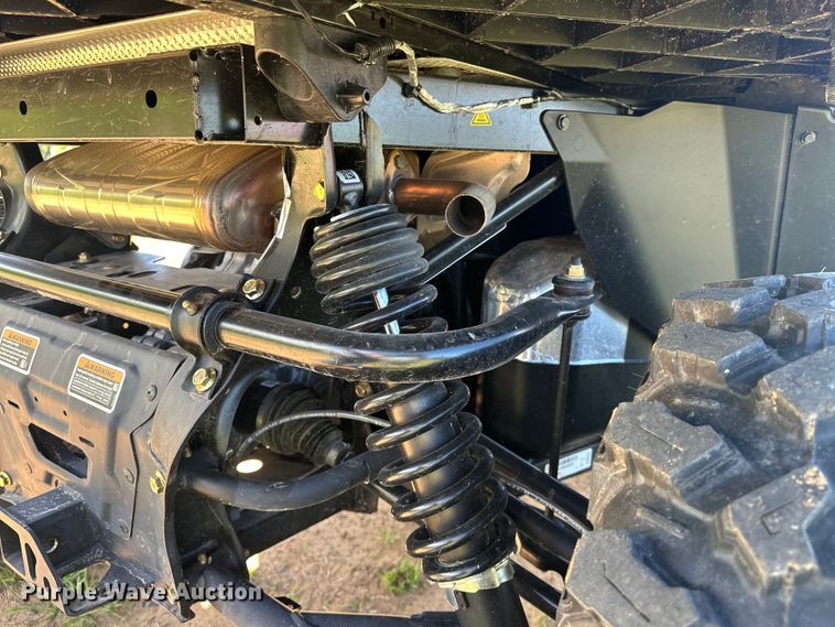 image for item OM9493 2023 Can-Am Defender Max Limited  utility vehicle