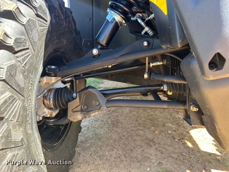 image for item OM9493 2023 Can-Am Defender Max Limited  utility vehicle