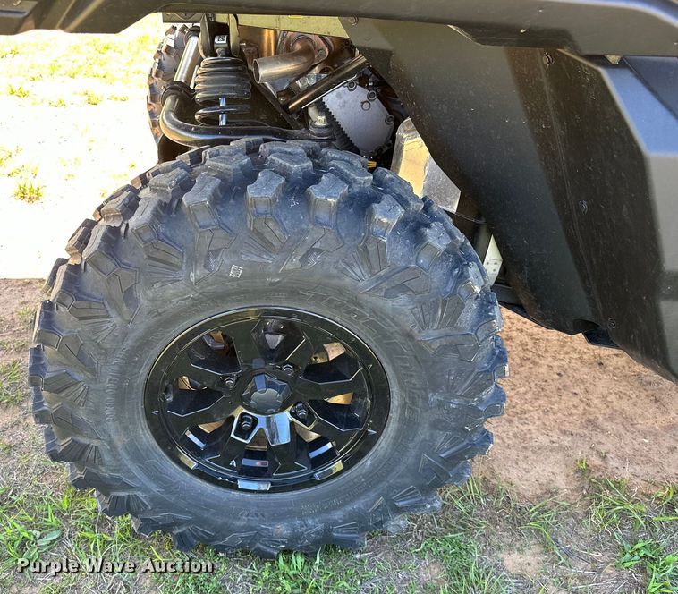 image for item OM9493 2023 Can-Am Defender Max Limited  utility vehicle