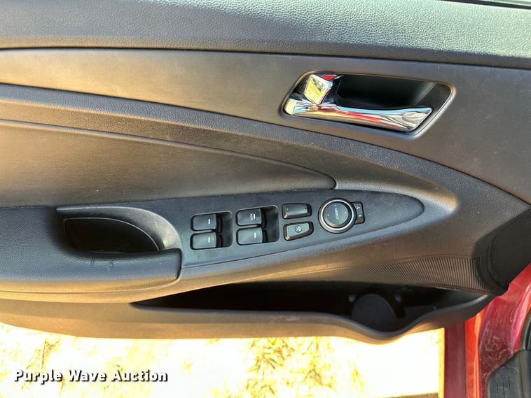 image for item OM9494 2011 Hyundai  Sonata 