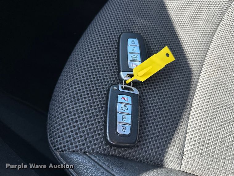 image for item OM9494 2011 Hyundai  Sonata 