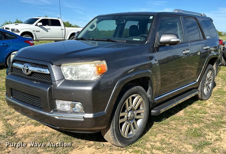 image for item OM9495 2013 Toyota  4Runner Limited SUV