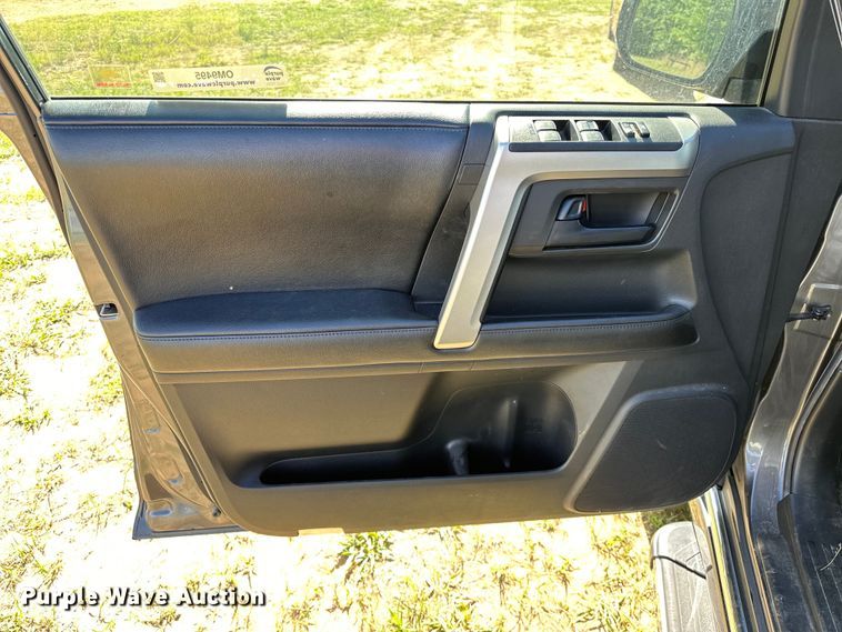 image for item OM9495 2013 Toyota  4Runner Limited SUV