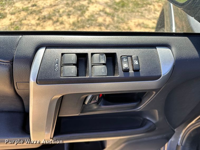 image for item OM9495 2013 Toyota  4Runner Limited SUV