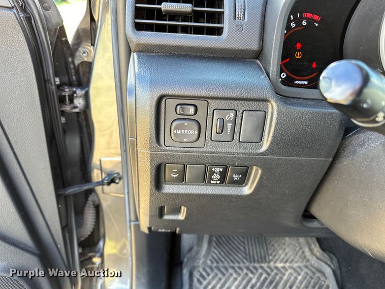 image for item OM9495 2013 Toyota  4Runner Limited SUV