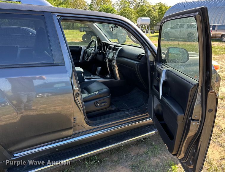 image for item OM9495 2013 Toyota  4Runner Limited SUV