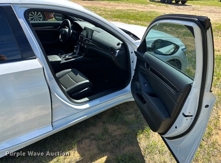 image for item OM9497 2022 Honda Accord 