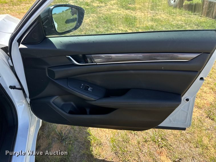 image for item OM9497 2022 Honda Accord 