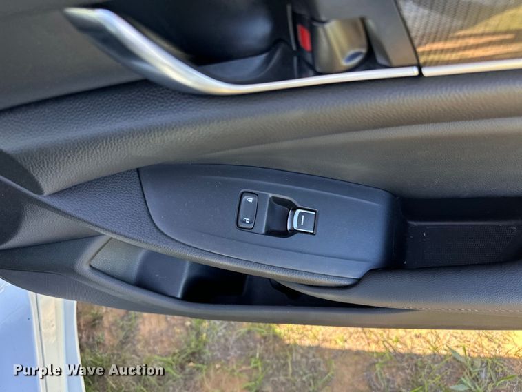 image for item OM9497 2022 Honda Accord 