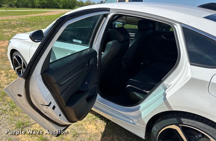 image for item OM9497 2022 Honda Accord 