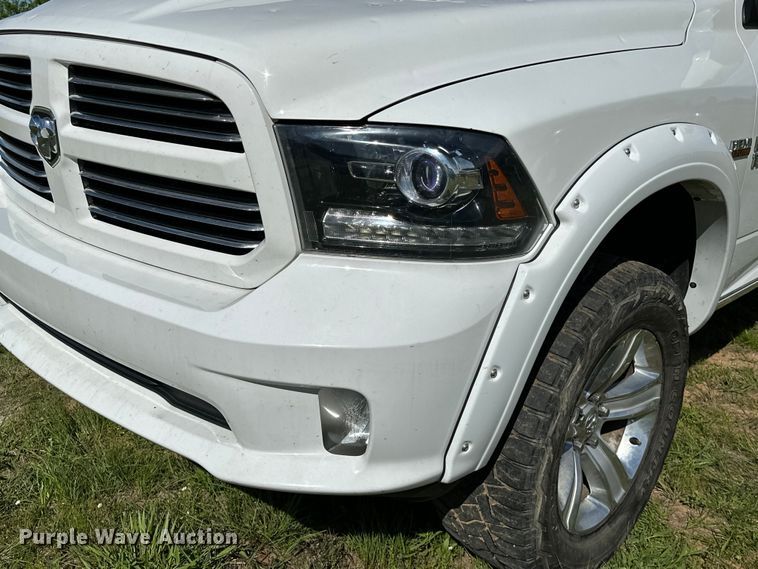image for item OM9499 2016 Dodge Ram 1500 Crew Cab pickup truck