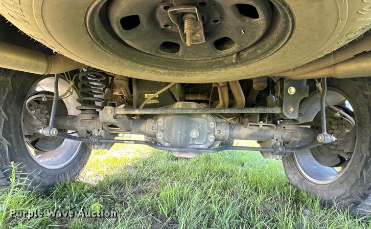 image for item OM9499 2016 Dodge Ram 1500 Crew Cab pickup truck