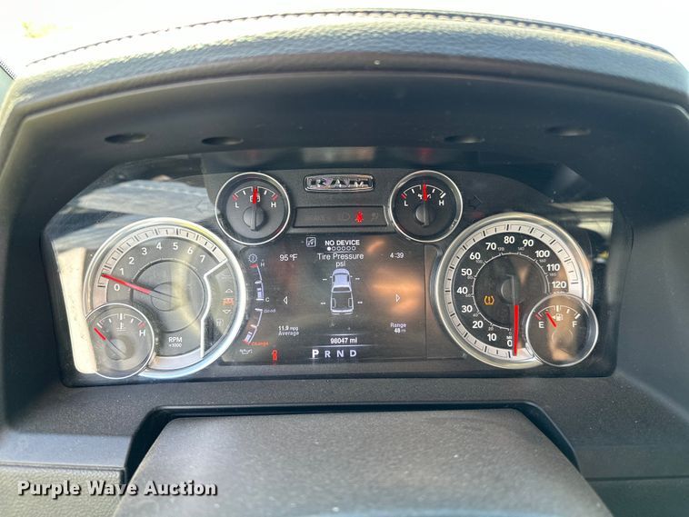 image for item OM9499 2016 Dodge Ram 1500 Crew Cab pickup truck