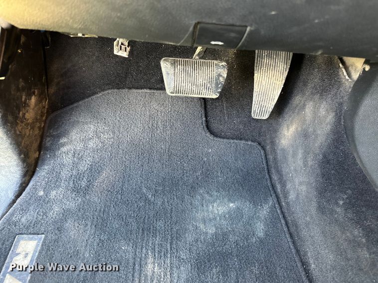 image for item OM9499 2016 Dodge Ram 1500 Crew Cab pickup truck