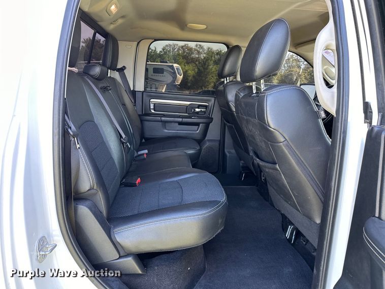 image for item OM9499 2016 Dodge Ram 1500 Crew Cab pickup truck