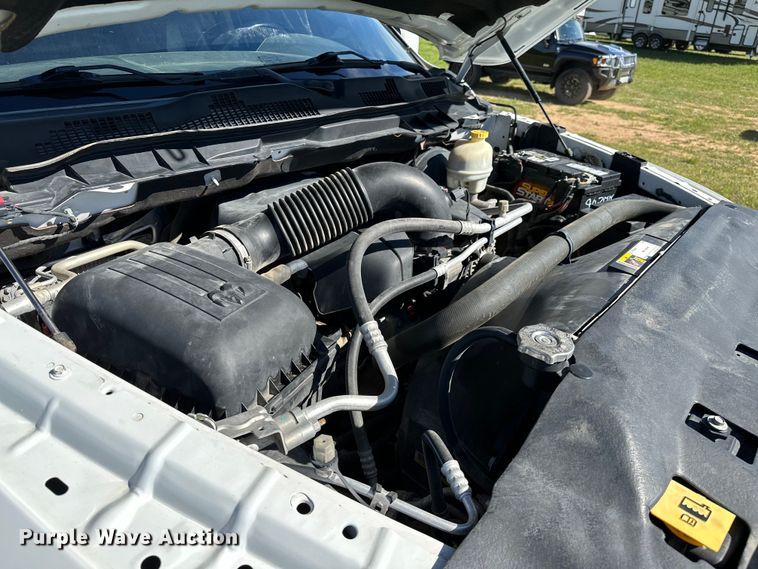 image for item OM9499 2016 Dodge Ram 1500 Crew Cab pickup truck