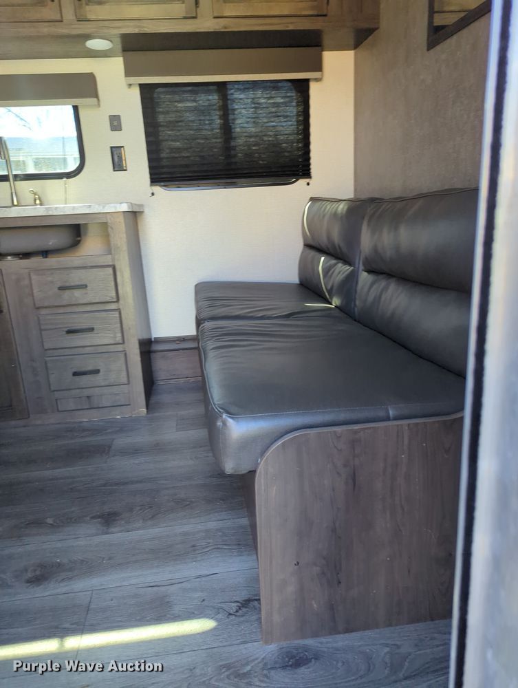 image for item OM9956 2021 Starcraft  Autumn Ridge  camper