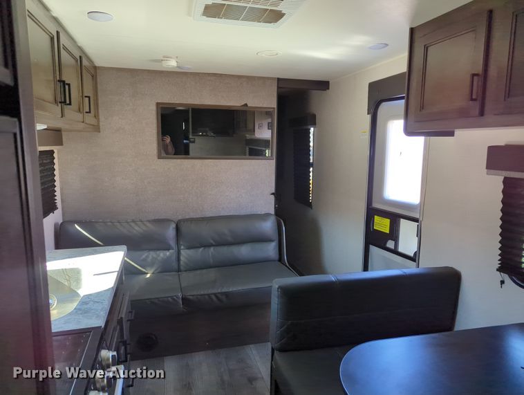 image for item OM9956 2021 Starcraft  Autumn Ridge  camper